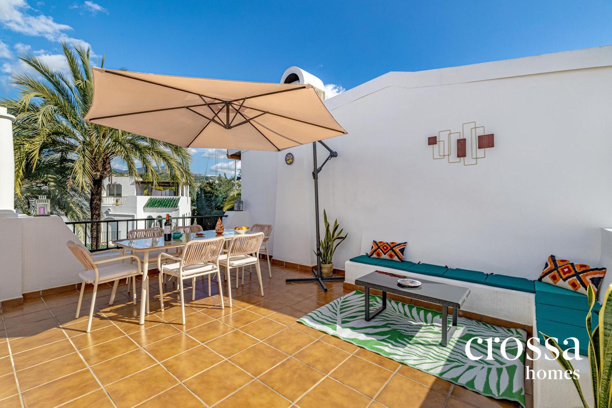 Chic Dream Home, Rooftop Bbq, 9 Pools, Golf Views